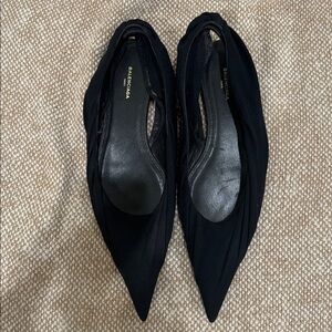 Balenciaga knife flats